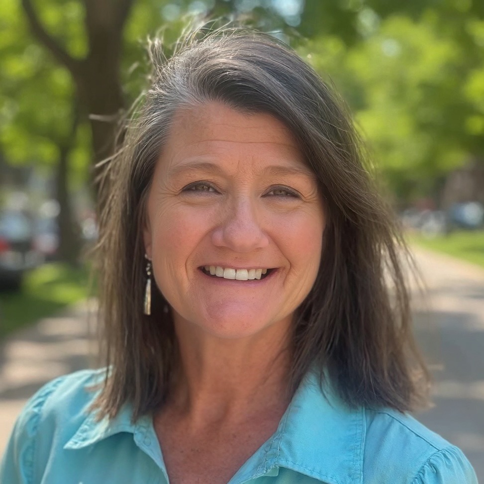 Melissa Edwards headshot